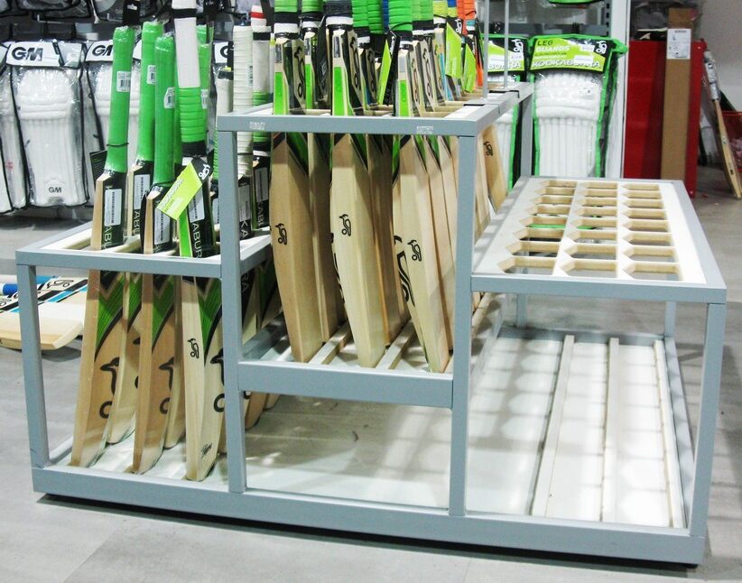 Cricket bat stand