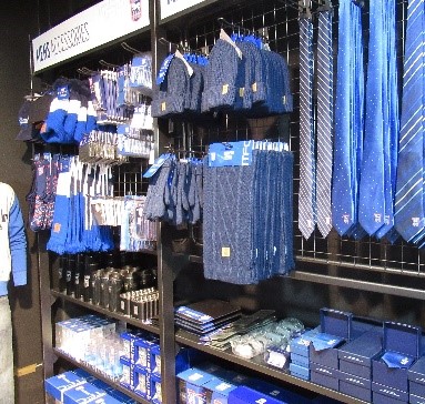 Shopfitting Wall systems: Deep Rear hanging